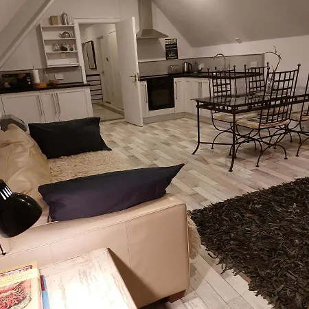 Stunning Set In Private Native Woodland * Ramelton