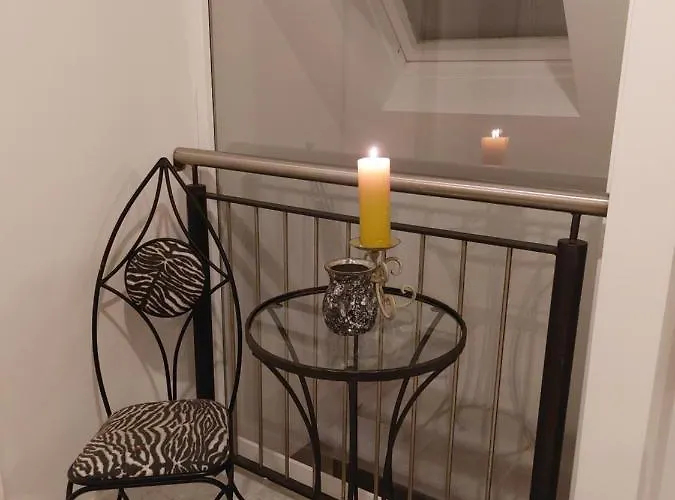 Stunning Set In Private Native Woodland * Ramelton